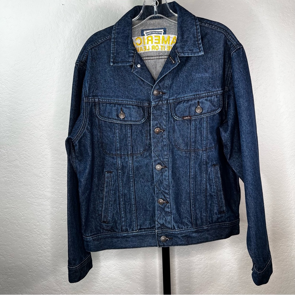 Vintage Lee 90’s Bald Eagle American Flag Embroidered Denim Jean Jacket MEDIUM - Picture 4 of 15